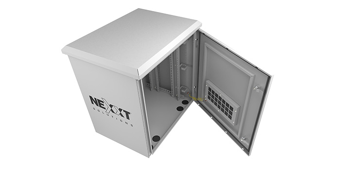 Nexxt Solutions Infrastructure - Outdoor Pole Mount Cabinet - SPCC steel - Light gray powder coat - Incluye acc de montaje y barra